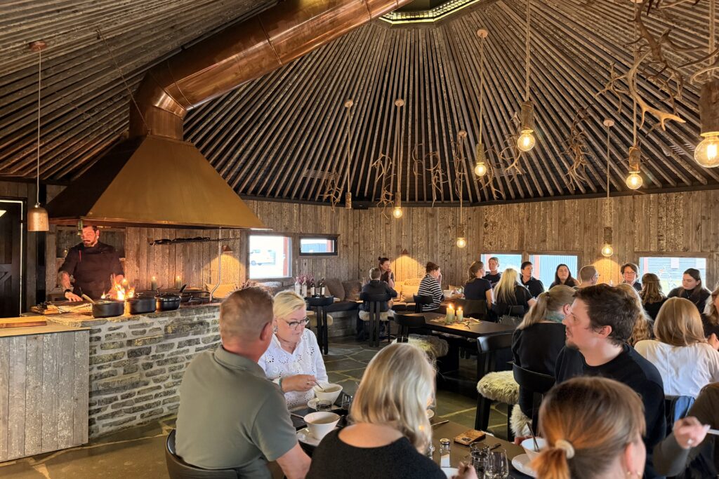 Kammi dinner - Kaunispään Huippu, Saariselkä-60